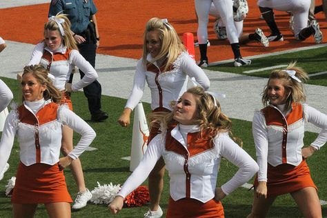 Texas Longhorns Cheerleaders | The University of Texas cheerleaders doing the "Superior Dance" as the ... Texas Cheerleaders, Texas University, Live Sketch, Dana Carvey, College Cheerleading, Longhorns Football, College Cheer, Cute Cheerleaders, Football Cheerleaders