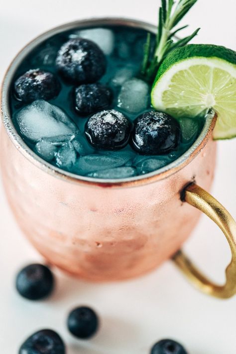 Big Game Cocktail: Blue 42 Moscow Mule | Sideline Socialite Recipes Cheese, Recipes Rice, Recipes Pizza, Recipes Fruit, Moscow Mule Recipe, Recipes Fish, Recipes Meat, Food For Special Event, Mule Cocktail