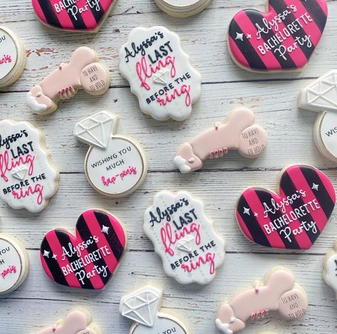 Bachelor Cookies Decorated, Bachelorette Cookies Decorated Funny, Bachelorette Cookies Funny, Bachelor Party Cookies, Bachelorette Party Cookies, Tell Me Everything, Bachelorette Cookies, Sugar Cookie Royal Icing, Bridal Shower Cookies