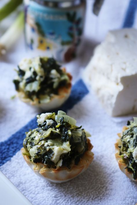 Mini Spanakopita, Greek Spinach, Puff Pastry Shells, Greek Spinach Pie, Spinach Pie, Greek Easter, Pastry Shells, Tart Shells, Mini Tart