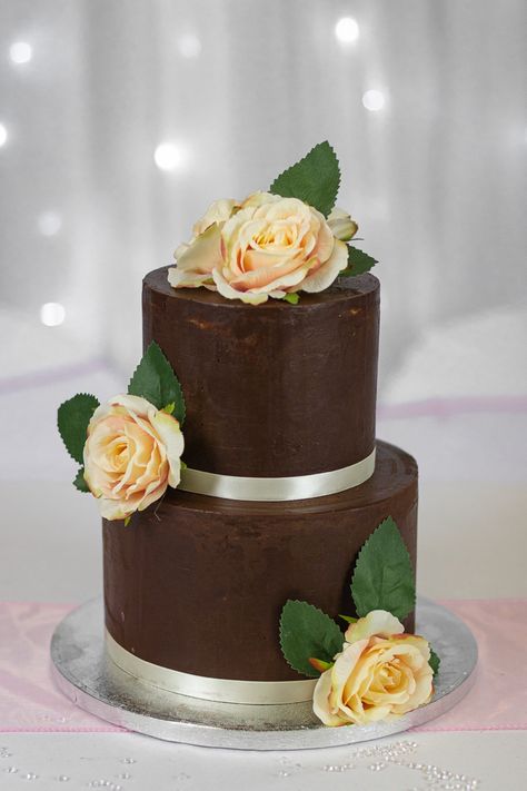 Rustic Chocolate Cake, Chocolate Cake Designs, Ganache Cake, Chocolate Wedding, Cream Cakes, Chocolate Wedding Cake, Rustic Wedding Cake, Chocolate Cakes, Engagement Cakes