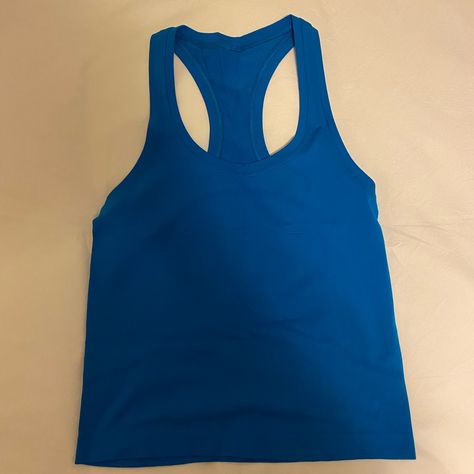 Lululemon Swiftly Tank Top. New Without Tags. Never Worn. Size 4. Lulu Tops, Anna Claire, Lululemon Collection, Preppy Fits, Preppy Tops, Xmas Wishlist, Lululemon Swiftly, Lululemon Tank Top, Cute Preppy Outfits