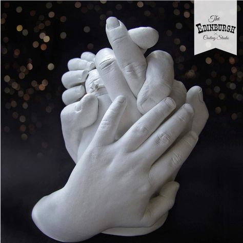 Hand Casting Ideas, Family Hand Casting, Baby Cast, Hand Statue, Sculpting Materials, Hand Casting, Families Hands, Hand Hold, Body Cast