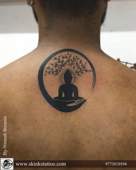 Tattoo Shiva, Shiva Design, Beautiful Spine Tattoos, Bird Silhouette Tattoos, Full Neck Tattoos, Ink Tattoo Design, Wing Tattoo Men, Red Tattoo Ideas, Red Ink Tattoo