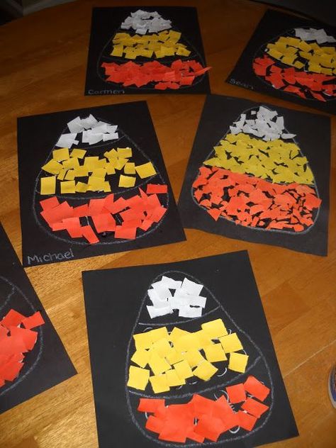 Candy Corn Craft, Corn Craft, Candy Corn Crafts, October Crafts, Halloween Arts And Crafts, Halloween Preschool, Fall Preschool, Daycare Crafts, Theme Halloween