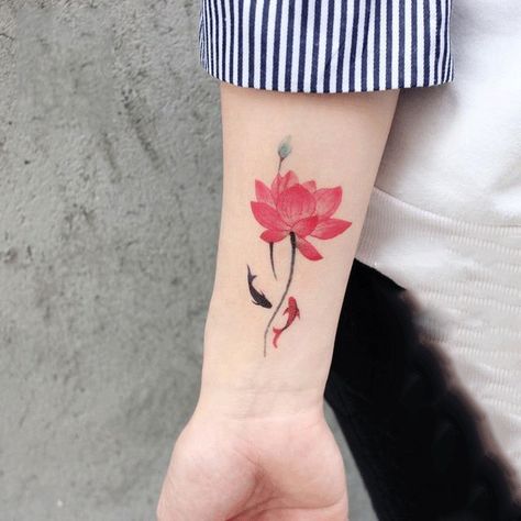 3d Flower Tattoos, Unique Small Tattoo Ideas, Red Lotus Tattoo, Tebori Tattoo, Seoul Hongdae, Red Flower Tattoos, Tiny Bird Tattoos, Feminine Skull Tattoos, Rose Flower Tattoos