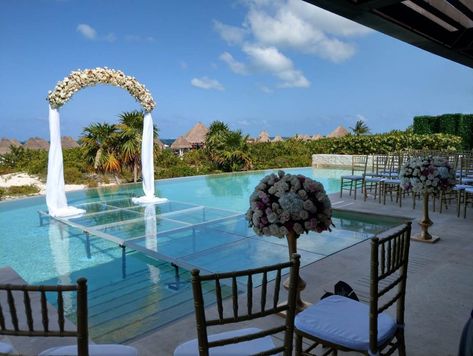 Poolside Wedding Ceremony, Turtle Wedding, Poolside Wedding, Resorts In Mexico, Wedding Resorts, Pool Wedding, Wedding Mexico, Backyard Reception, Wedding Decors