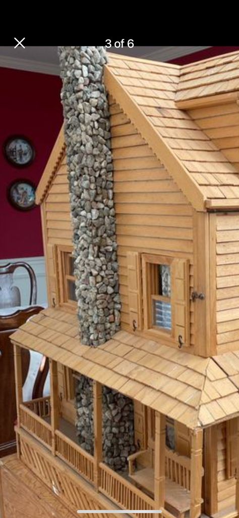 Diy Mini Log Cabin, Log Cabin Dollhouse Diy, Log Cabin Dollhouse, Campground Ideas, Cabin Dollhouse, Paper Dollhouse, Mini Verse, Log Cabin Christmas, Cardboard Dollhouse