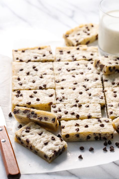 Shortbread Cookie Bars, Matcha Pistachio, Pistachio Shortbread, Chocolate Chip Shortbread, Chocolate Chip Shortbread Cookies, Shortbread Recipe, Buttery Shortbread Cookies, Shortbread Bars, Shortbread Recipes