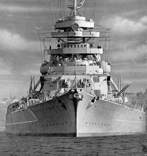 Bismarck Ship, Bismarck Battleship, Naval History, Navy Ships, Military History, Sailing, Indonesia, Water