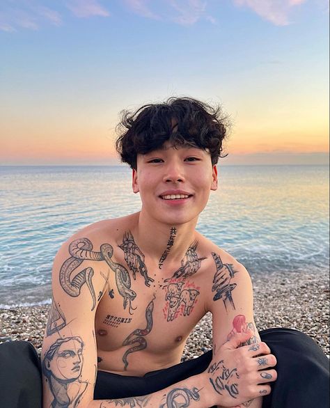 Chinese Men, Asian Tattoos, Best Tattoos, Hand Tattoos, Tattoos