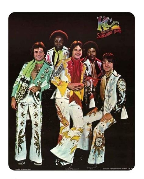 Kc And The Sunshine Band, 70s Funk, Music Aesthetics, Boogie Shoes, Hard Science Fiction, Play That Funky Music, Funk Music, Disco Style, Funky Music