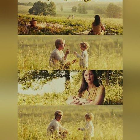 Perfect family  #thehungergames #catchingfire #mockingjaypart2 #mockingjaypart1 #peetamellark #katnisseverdeen #joshhutcherson #jenniferlawrence #joshifer #everlark Dystopian Movies, Hunger Games Peeta, Hunger Games Katniss, Hunger Games Quotes, Hunter Games, Hunger Games Fandom, Hunger Games Humor, Katniss And Peeta, Hunger Games 3