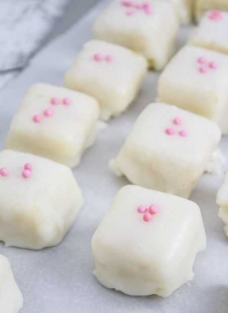 Poured Fondant Petit Fours Petit Four Icing, Petit Four Recipes, Poured Fondant, White Food Coloring, Glaze For Cake, Fondant Recipe, Fondant Icing, Glaze Recipe, Cake Icing