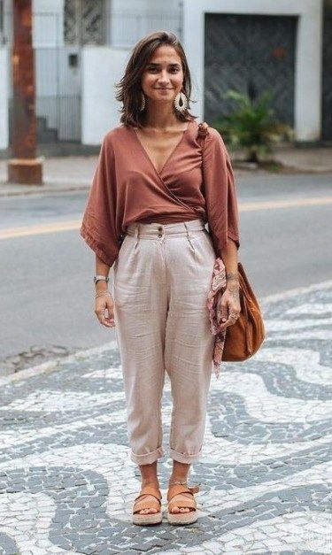 15 Lovely Chic Spring Outfits Women for Work Boho Chic Outfits For Work, Creative Smart Casual Outfits, Boho Office Outfit, Boho Workwear, Boho Work Outfit, Chic Spring Outfits, Oversized Blazers, Capsule Closet, Work Fits