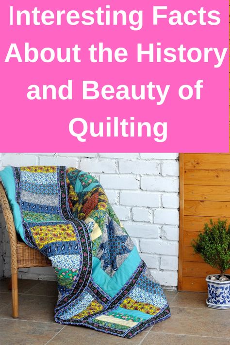 Quilting is a simple technique that consists of joining two pieces of fabric with a filling in the middle.  In this blog post, I will share with you some historical facts, types, disadvantages, and advantages of quilts. Quilt Hangers, Quilt Stories, Letter Of The Week, How To Hang, Fun Printables, Shape Matching, Quilted Duvet, Book Suggestions, Play Based Learning