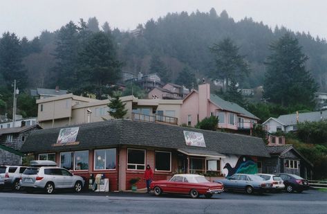 Audrey Horne, Last Ride, American Gothic, Photography Vintage, Twin Peaks, Life Is Strange, Gravity Falls, Small Town, Pacific Northwest