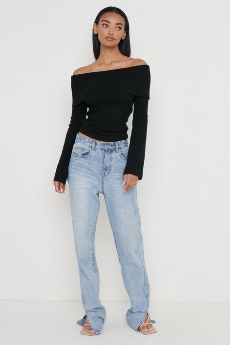 A black knit top is a versatile piece that can be dressed up or down for any occasion. Pair it with jeans and boots for a casual look, or dress it up with a skirt and heels for a more formal event. #fallfashion #knittop Off Shoulder Top Outfit Casual Jeans, Off Shoulder Top Outfit Casual, Black Off Shoulder Top Outfit, Jeans And Black Top, Maximal Minimalism, Off The Shoulder Top Outfit, Shoulder Tops Outfit, Black Off Shoulder Top, Trendy Fall Fashion