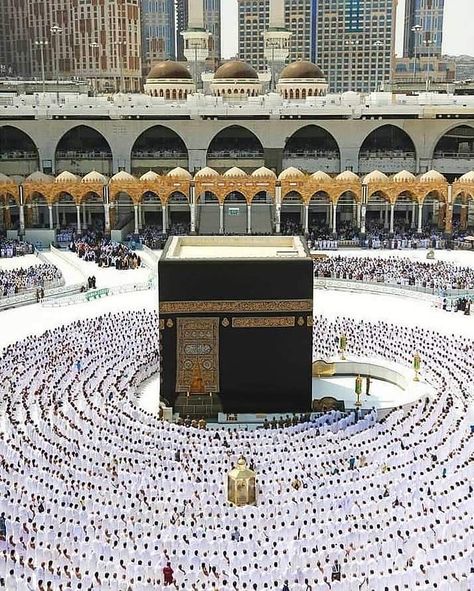 Makka Madina, Masjidil Haram, Mecca Images, Mecca Madinah, Ka Bah, Mecca Masjid, Pirate Ship Art, Islam And Science, Mecca Kaaba