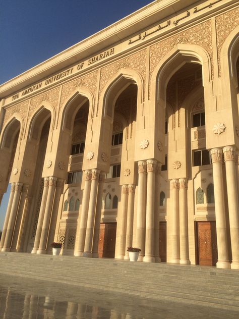 Beautiful American University of Sharjah in the UAE. #sharjah #dubai #uae American University Of Sharjah, Dubai University, Psych Student, Dream University, Uni Student, Future Vision Board, Student Room, American University, Future Vision