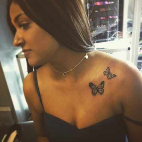 Tattoos For Women On Thigh, Cute Shoulder Tattoos, Butterfly Tattoo On Shoulder, Tattoo Placements, Small Shoulder Tattoos, Butterfly Tattoos For Women, Inspiration Tattoos, Small Wrist Tattoos, Dope Tattoos For Women