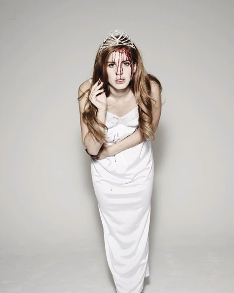 Lana Del Rey ‘Q Magazine’ 2012 Lana Photoshoot, Lana Del Rey Photoshoot, Q Magazine, Celeb Icons, Rey Costume, Lana Del Rey Love, Lana Rey, Elizabeth Grant, Prom Queens