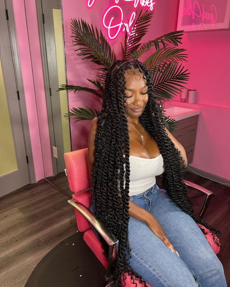 Braided Hairstyles For Black Women Cornrows, Hair Twist, Braided Cornrow Hairstyles, Twist Styles, Cute Box Braids Hairstyles, Quick Braided Hairstyles, Twist Braid Hairstyles, Hair Braid Videos, Protective Hairstyles Braids