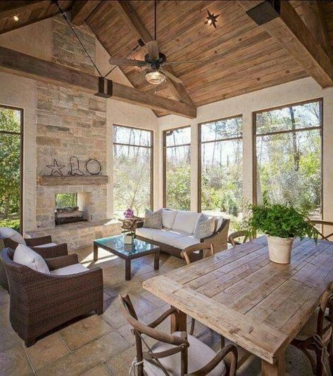 Beautiful Sunrooms, Screened In Porch Design, Indoor Sunrooms, Farmhouse Screened In Porch, Farmhouse Sunroom, Sunroom Makeover, Porch Design Ideas, Screened Porch Designs, 4 Season Room