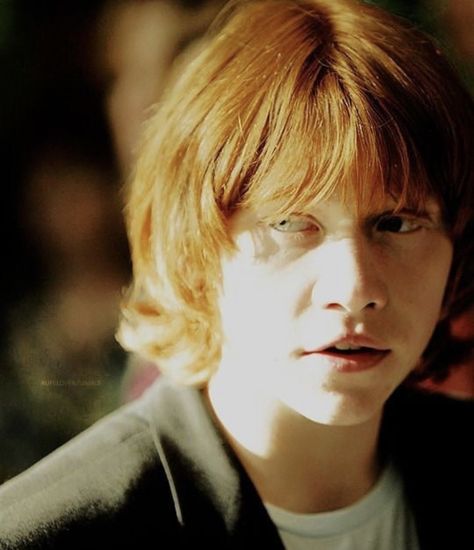 Rupert Grint Long Hair, Ron Weasley Long Hair, Clockwork Orange Costume, Rupert Grint Ron Weasley, Ronald Weasley, Harry Potter Ron, Rupert Grint, Harry Potter Actors, Two Lovers