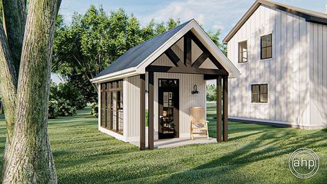 Tiny House Covered Porch, Modern Farmhouse Backyard, Farmhouse Sheds, Farmhouse Backyard, Advanced House Plans, Office Shed, Shed Office, Backyard Studio, Office Plan