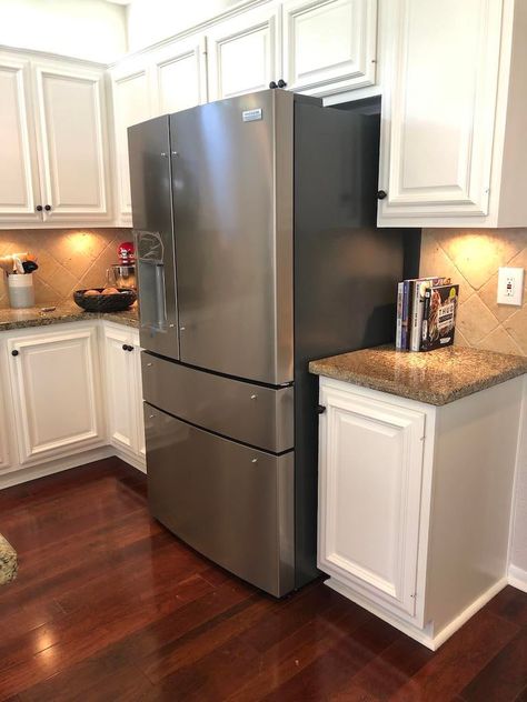 Large Fridge In Kitchen, Refrigerator Cabinet Surround, Fridge In Kitchen, Stainless Fridge, Counter Depth Fridge, Refrigerator Ideas, Cabinet Refrigerator, Refrigerator Cabinet, Large Fridge