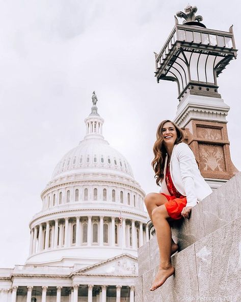 Alexandra Saper | Travel&Life on Instagram: “There’s a DC lawyer and an island nomad hippy living inside me (and probably some other personalities as well) and it’s made for an…” Dc Photoshoot, Washington Dc Photography, Washington Dc City, Washington Dc Photos, Dc Pics, Dc Photography, Washington Dc Trip, Dc Trip, Photography Studio Background