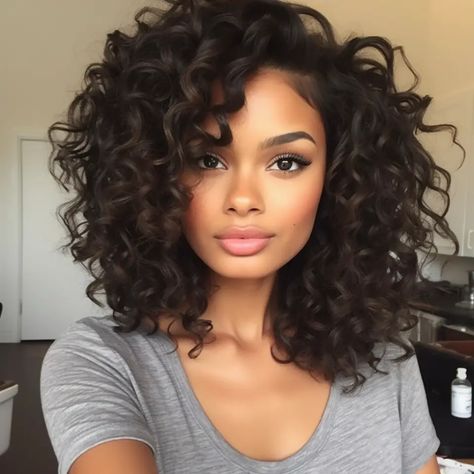 Modern Curly Hairstyles, Curly Hairstyles For Girls, Diverse Fashion, Summer Hairstyles For Black Women, Curly Crochet Hair Styles, Curly Weave Hairstyles, Stylish Hairstyles, Curly Girl Hairstyles, Dope Hairstyles