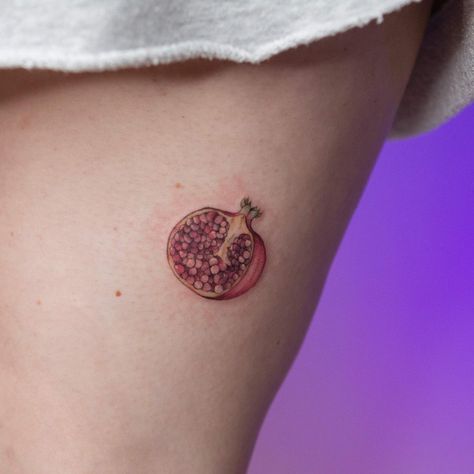 50 Amazingly Small Micro Tattoos That Make a Big Impression | Micro Tattoos A teeny-tiny tattoo can make an outsized impact. Take a look at these stunning micro tattoos. Culture Pomegranate Tattoo, Cousin Tattoos, Tattoos Inspo, Gem Tattoo, Airplane Tattoos, Small Tats, Fire Tattoo, Tiny Tattoo, Tattoo Desings