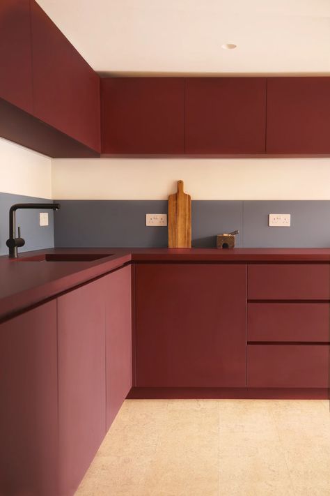 Camberwell Kitchen II | Jacob Alexander | Bespoke Kitchens Kitchen Burgundy, Hallway Wall Panelling, Deep Red Kitchen, Burgundy Kitchen, Red Kitchen Walls, Plum Kitchen, House Moodboard, Kitchen Finishes, Bordeaux Color