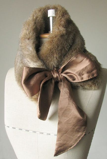 Fur Mules, Collar Scarf, Foxy Brown, Fabulous Furs, Fur Accessories, Creation Couture, Fur Scarf, Vintage Fur, Fur Fashion