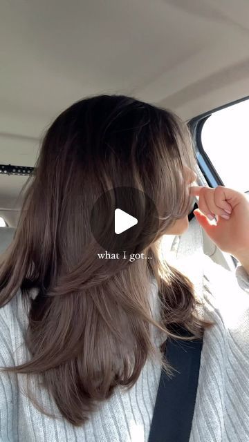 just kate 🫶🏼 on Instagram: "Nothing better than a fresh trim 💇🏻‍♀️

What I (always) ask for ↓

- trim ends off
- classic layers with 90s flair
- swooping curtain bangs 

and it never failsssss 🫶🏼

#haircut #layeredhaircut #hairtransformation #hairgoals #90shair" Soft Curtain Bangs Medium Hair, Mid Length Hair With Long Bangs, Long Side Bangs With Layers, Italian Lob Haircut, Face Framing Layers With Curtain Bangs, Mid Layered Haircuts, Face Framing Layers With Bangs Medium, Chin Length Curtain Bangs, Long Hair With Face Framing Layers