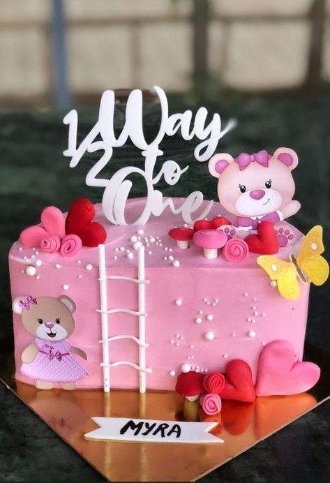 6 Month Anniversary Cake Design, Half Way To One Birthday Cake, Half Cake For 6 Months Girl, Half Year Cake Ideas, 6months Photoshoot Ideas With Cake, Six Month Birthday Cake For Girl, Half Bday Cake Ideas, Half Birthday Ideas For Girls 6 Months Decorations, 6 Months Bday Ideas