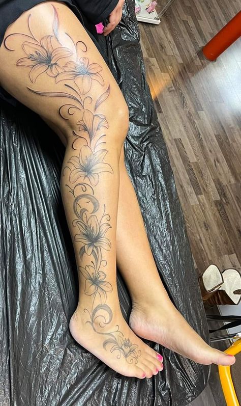 Thigh Sleeve Tattoo Women, Full Leg Tattoos Women, Leg Tattoo Women, Leg Sleeve Tattoos Female, Girly Sleeve Tattoo, December Tattoo, Thigh Sleeve Tattoo, Inner Thigh Tattoos, Simple Leg Tattoos