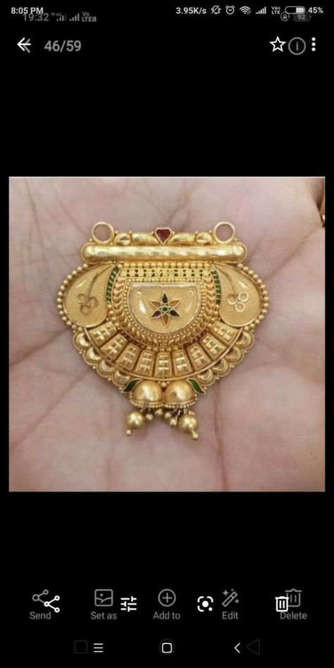 Mnglsutr Design, Gold Pendle Designs, Gold Mangalsutra Pandent Design, Mangalsutra Pendent, Gold Jewelry Prom, Jewelry Necklace Simple, Gold Necklace Wedding, Italian Gold Jewelry, Bridal Jewelry Sets Brides