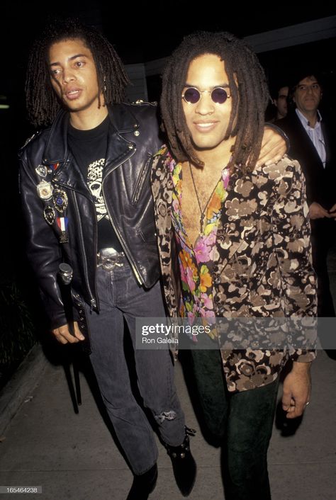 Lenny Kravitz 90s, 2000s Theme, Boho Rock, Black Grunge, Lenny Kravitz, Black Culture, Style Icon, Fashion Sense, Fashion Advice