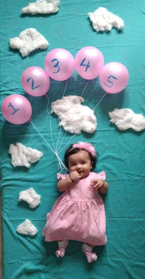 Monthly Baby Girl Shoot, Month Birthday Ideas Photo Shoot, Baby 4 Month Photoshoot, Baby Photoshoot Monthly Ideas, Kids Monthly Photoshoot, 4 Month Baby Photoshoot Ideas, Babies Monthly Pictures Ideas, Newborn Baby Photo Shoot Ideas, One Month Baby Photoshoot Ideas