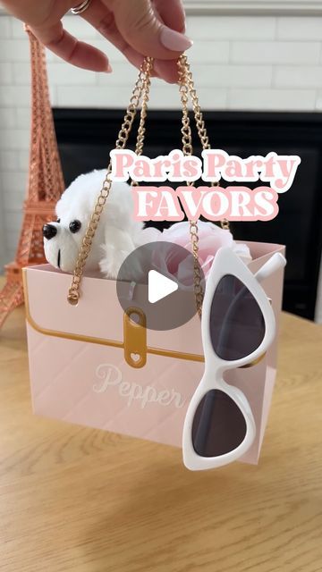 Jordyn Wilson • DIYs ✨ Seasonal Inspo ✨ Motherhood on Instagram: "Make Paris-themed party favors with me! ✨ These were so adorable and the kiddos seemed to love them too! The cardboard purse find is my FAV!!   If you missed the original video about my daughter’s party themed “Oui Oui, I’m Three” check it out on my profile (pinned at the top)!   Comment “Purse” for links to everything I used for these favors!   #partyfavors #paristhemeparty #momsofinstagram #3yearsold #3yearoldbirthday #paris" Oui Oui Three Birthday, Paris Party Favors, Paris Themed Party Favors, Paris Theme Party, Paris Birthday, Paris Party, Father Daughter Dance, Paris Theme, Third Birthday