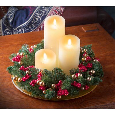 Christmas Candlesticks Ideas, Candle Tray Centerpiece, Noodle Ideas, Cone Ideas, Santa Collection, Small Wreath, Centerpieces Diy, Mini Wreath, Christmas Tray