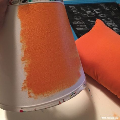 DIY Painted Lamp Shade Diy Painted Lamp, Orange Lamp Shade, Orange Lamp, Orange Lampshade, Painted Lamp, Old Lamp Shades, Creative Lamp Shades, Repurposed Lamp, Retro Pendant Lights