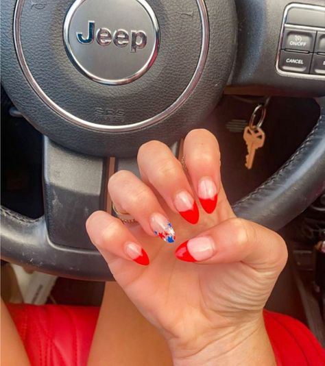 Preppy Fall Nails, Preppy Acrylic Nails, Easy 4th Of July Nails, Nail Design Blue, Nail Design For Summer, Nail Inspo 2023, 4th Of July Nail Designs, American Flag Nails, July Nail Designs