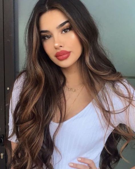 Hair Color Ideas For Virgin Hair, Dark Lights Hair, Hair Color On Tan Skin, Hair Color For Brown Skin Latina, Hair Colors For Tan Skin, Hair Color For Tan Skin, Black Hair Balayage, Style Tutorial, Brown Hair Balayage