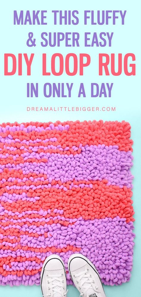 Diy Bathroom Rug, Rag Rug Diy, Loopy Yarn, Homemade Rugs, Rug Tutorial, Knit Rug, Latch Hook Rugs, Rug Yarn, Chenille Rug