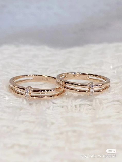 Korean Rings, Money Accessories, Real Silver Necklace, Bvlgari Ring, Cute Promise Rings, Hand Jewelry Rings, Couple Ring Design, Beautiful Jewelry Diamonds, Minimalist Diamond Rings