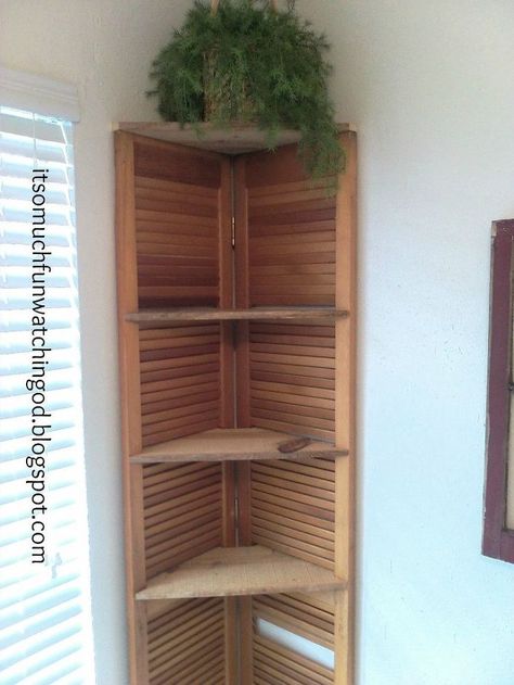 bi fold doors turned corner shelf, doors, how to, organizing, repurposing upcycling, shelving ideas, woodworking projects Shutter Shelf, Corner Shelf Ideas, Corner Shelving Unit, Bifold Door, Diy Shutters, Craft Fairs Booth, Old Shutters, Craft Fair Displays, Craft Display